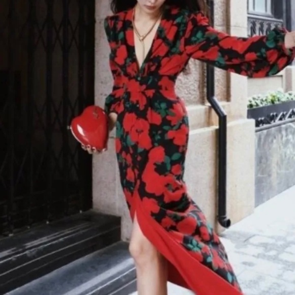 Dress Floral Design - Picture 2 of 5